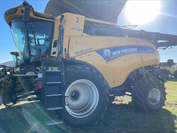 2021 New Holland CR9.90