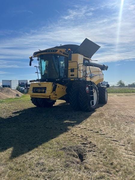 2024 New Holland CR10.90