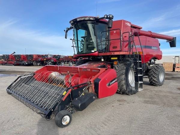2018 Case IH 8240