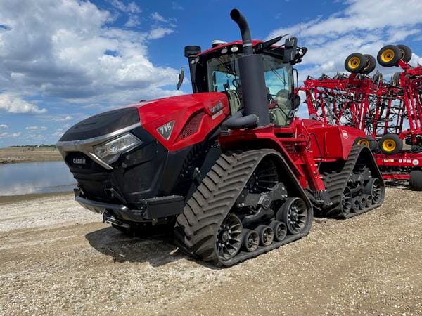 2025 Case IH 715Q
