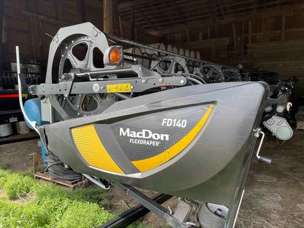 2022 MacDon FD140