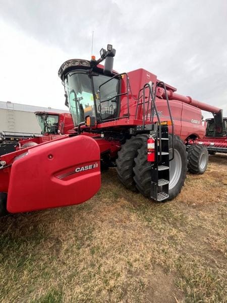 2025 Case IH 8260