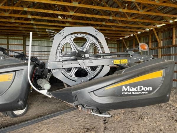 2018 MacDon FD75-40