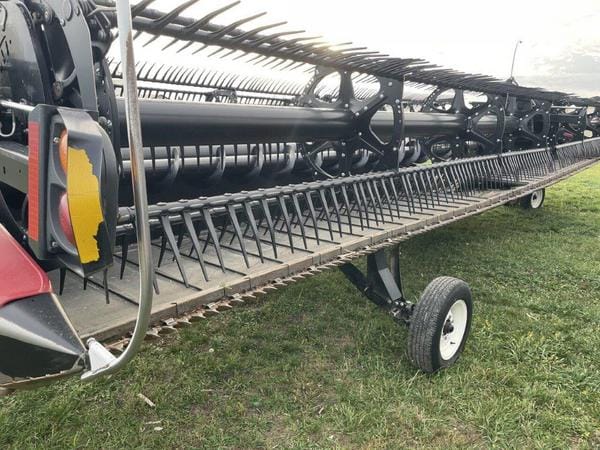 2019 MacDon FD140