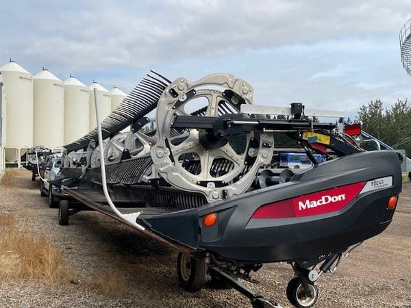2022 MacDon FD240