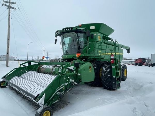 2015 John Deere S690