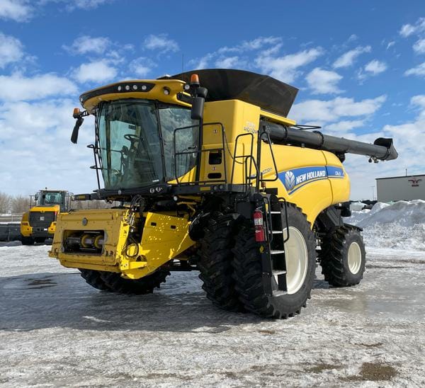 2018 New Holland CR8.90
