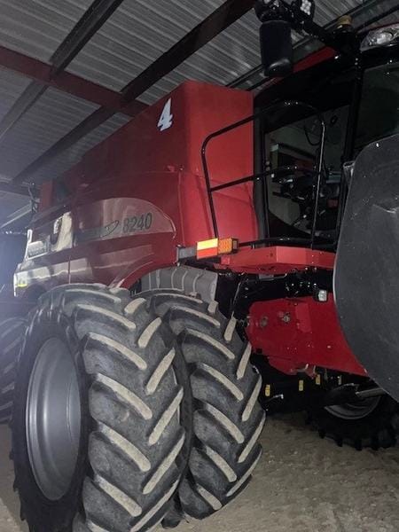 2018 Case IH 8240