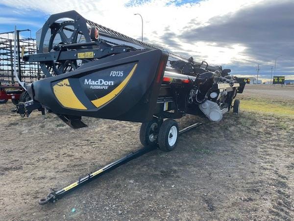2020 MacDon FD135