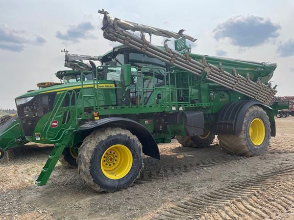 2024 John Deere 800R