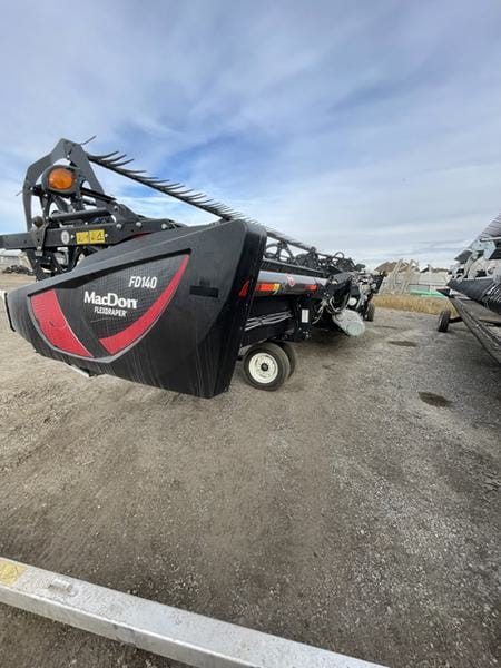 2021 MacDon FD140