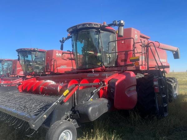 2025 Case IH 8260