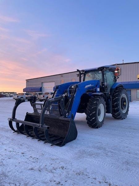 2024 New Holland T7.210