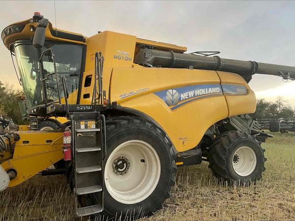 2019 New Holland CR9.90