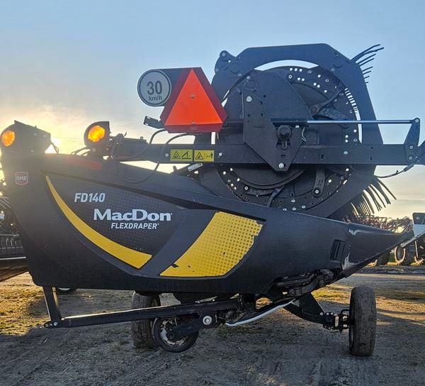 2019 MacDon FD140
