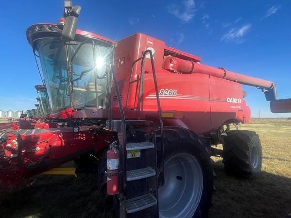 2025 Case IH 8260