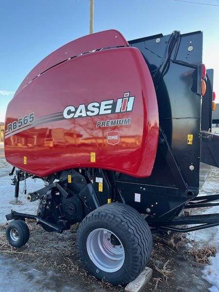 2025 Case IH RB565