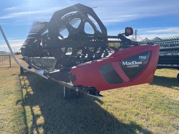 2021 MacDon FD140