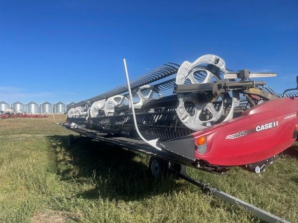 2025 MacDon FD240