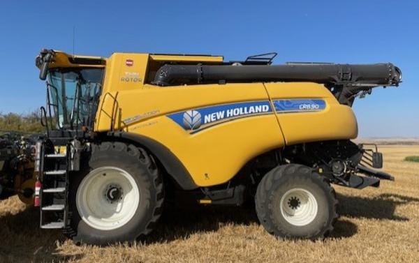 2023 New Holland CR8.90