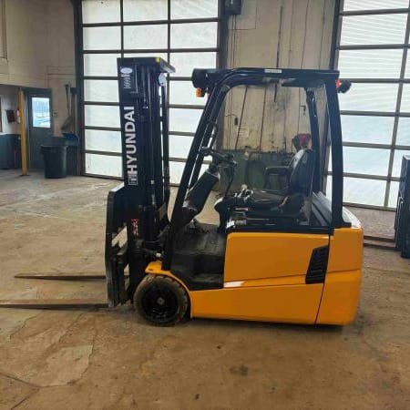 2022 HYUNDAI 20BT-9U