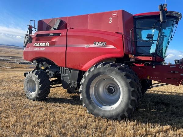 2022 Case IH 8250