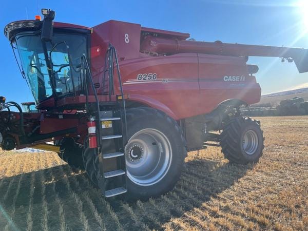 2022 Case IH 8250