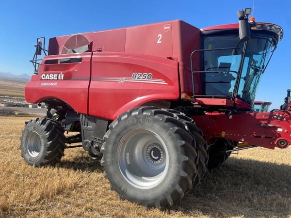2022 Case IH 8250