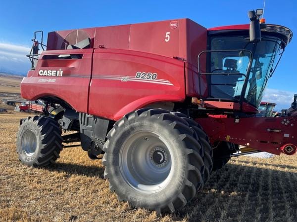 2022 Case IH 8250