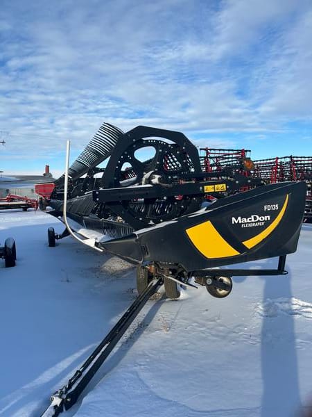 2021 MacDon FD135