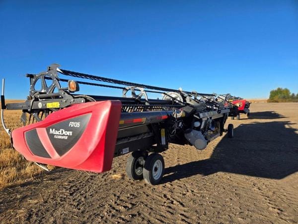 2022 MacDon FD135