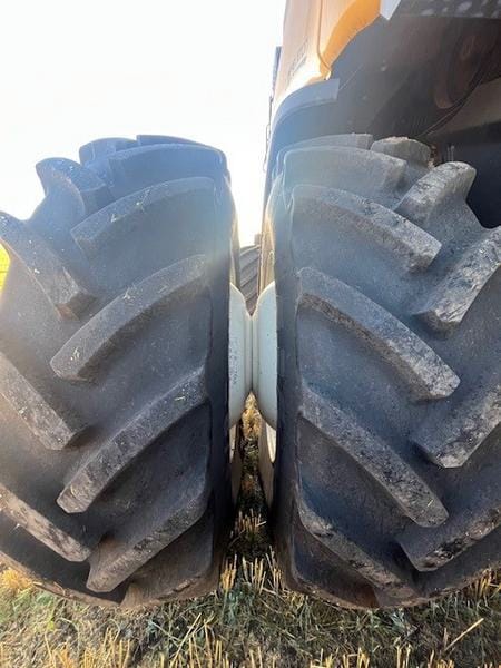 2021 New Holland CR9.90