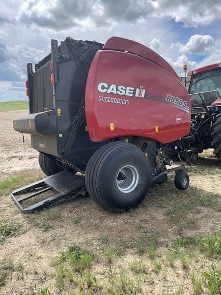 2021 Case IH RB565
