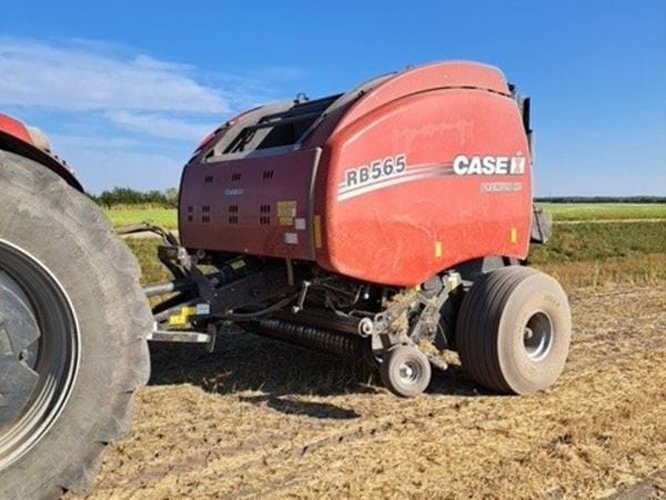 2021 Case IH 565