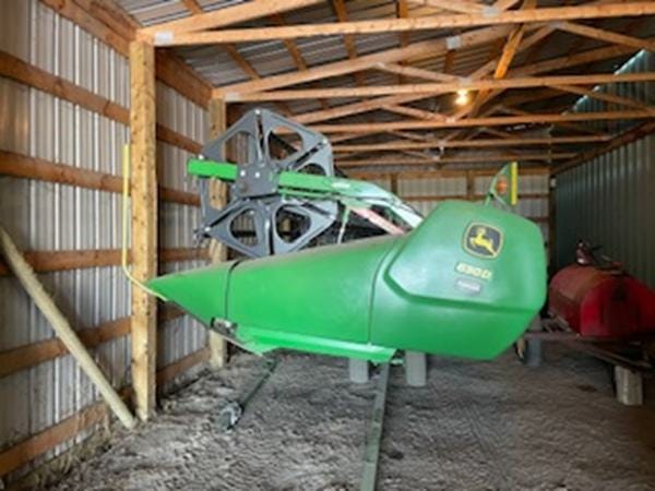 2015 John Deere 630D