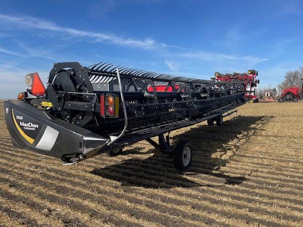 2019 MacDon FD140