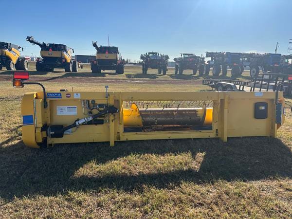 2022 New Holland 790CP