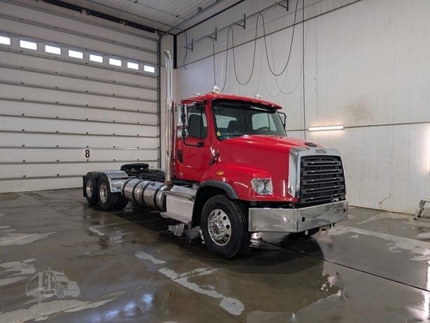 2019 FREIGHTLINER 114SD