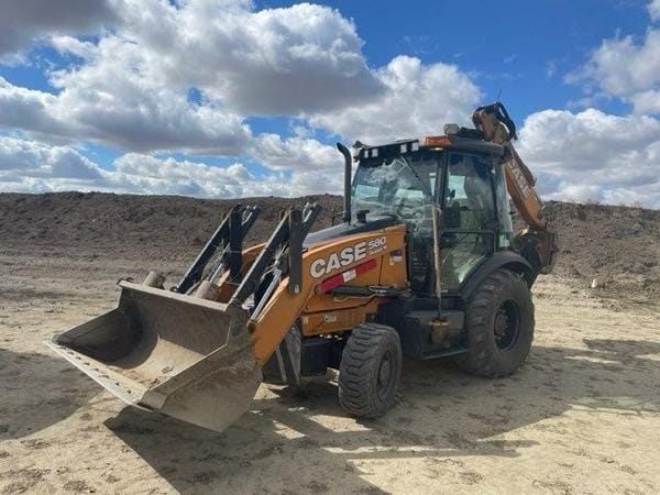 2019 Case Construction 580SN