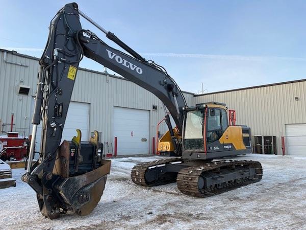 2022 Volvo EC220EL