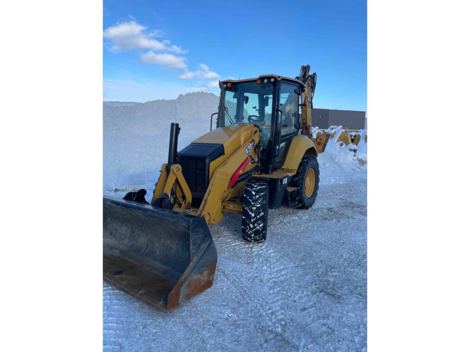 2022 CATERPILLAR 420 - 07XE