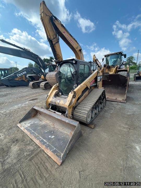 2014 CATERPILLAR 277D