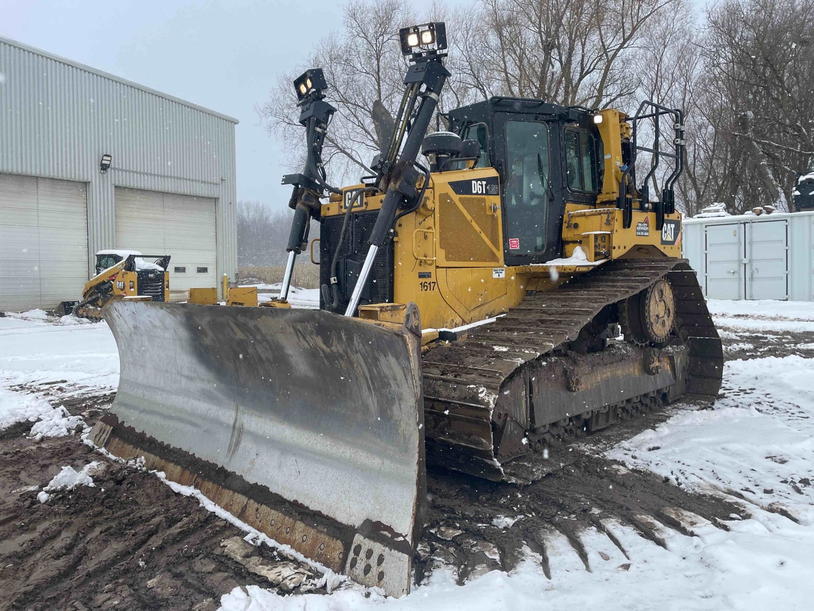 2015 CATERPILLAR D6T