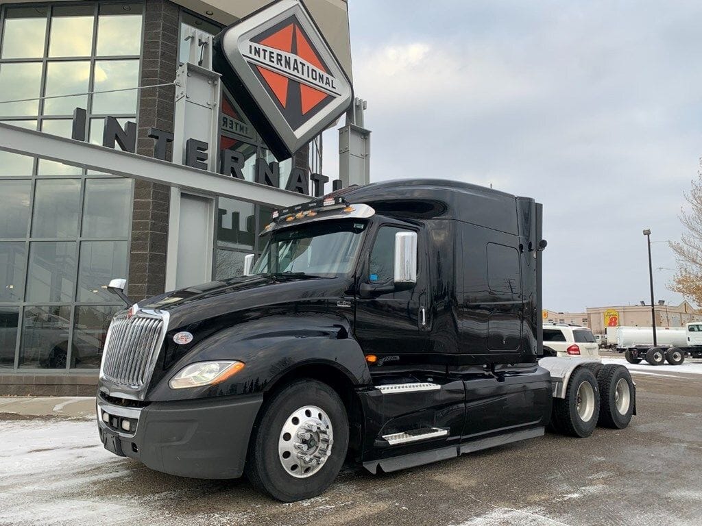 2018 International® LT 6x4