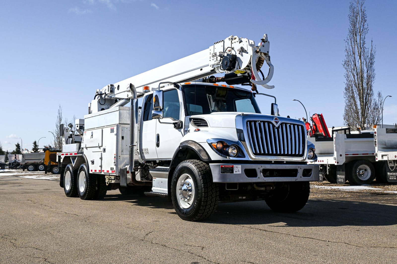 2020 International HV607