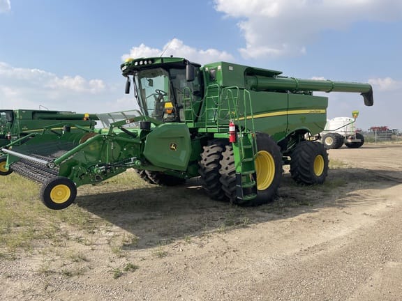 2021 John Deere S790