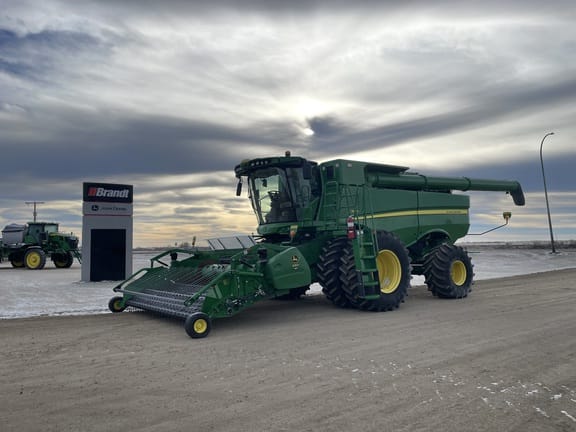 2019 John Deere S780