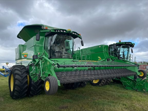 2017 John Deere S680
                                price reduced
