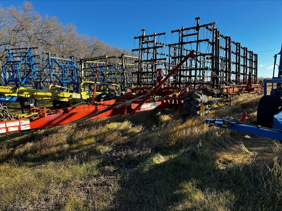 2008 Bourgault 7200-84