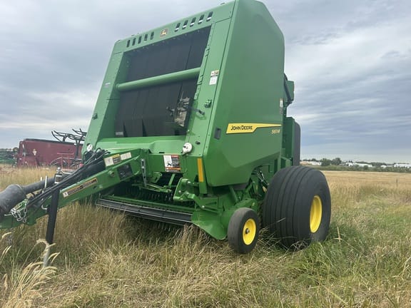 2024 John Deere 561M